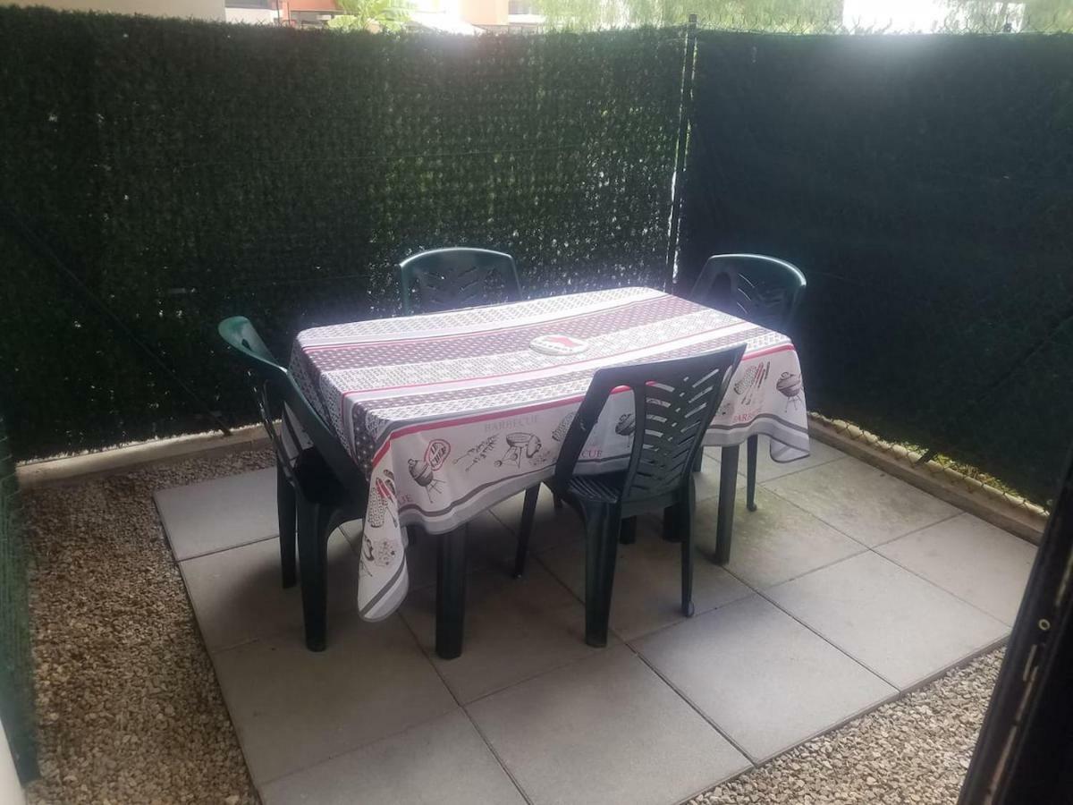 F1 De 36M2 Avec Terrasse Et Parking Privatif. Daire La Roquette-sur-Siagne Dış mekan fotoğraf