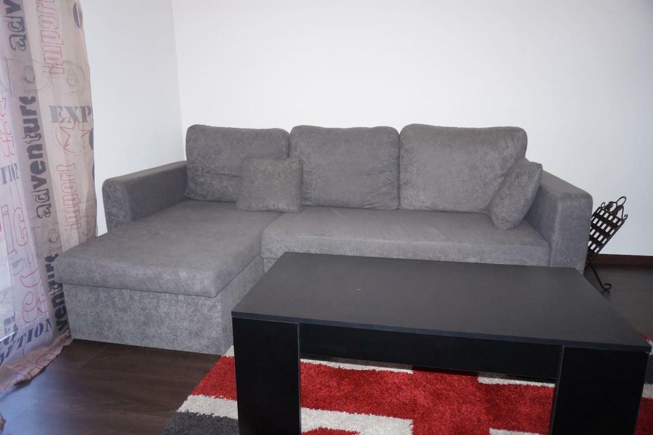 F1 De 36M2 Avec Terrasse Et Parking Privatif. Daire La Roquette-sur-Siagne Dış mekan fotoğraf